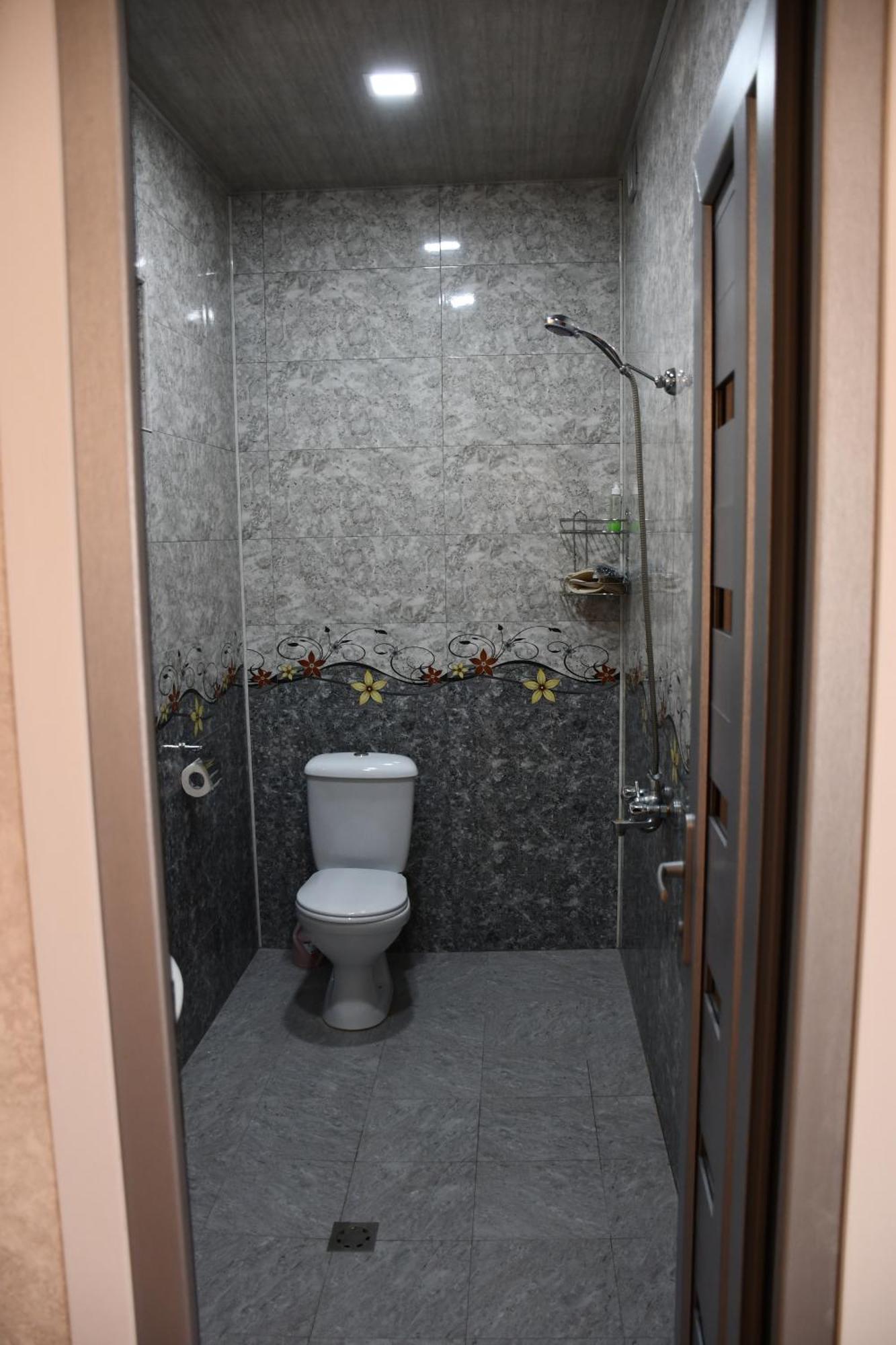 Armani Guest House Martuni Экстерьер фото